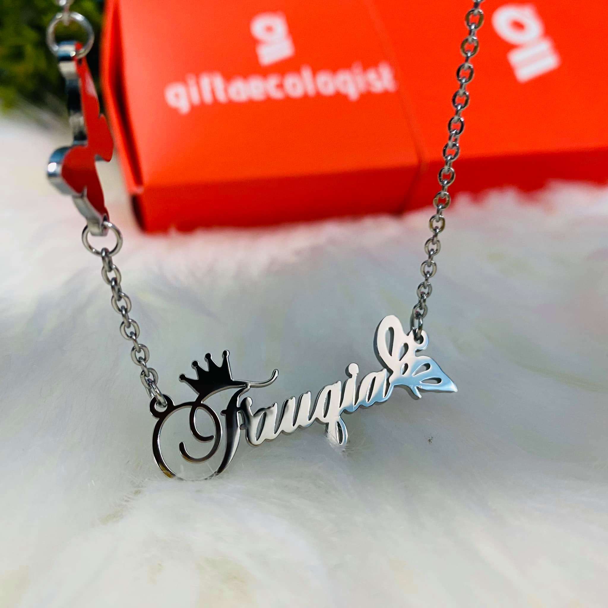 Customized Side Chain Butterfly F9 Crown Butterfly Name Necklace 2