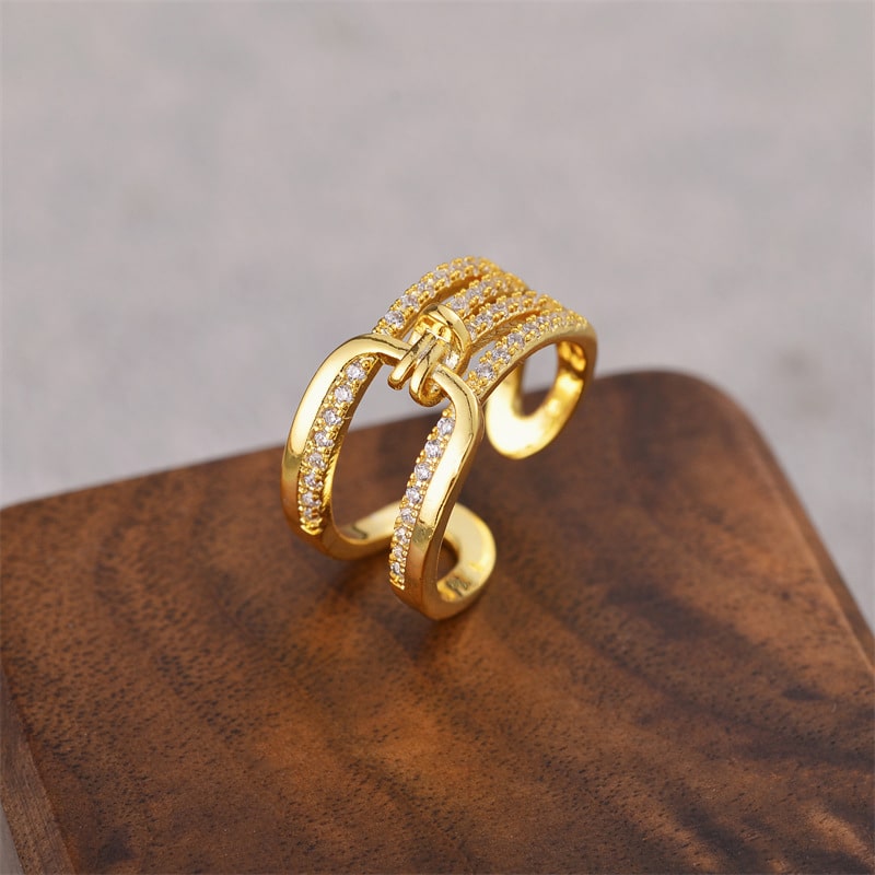 Knot Ring Giftaecologist
