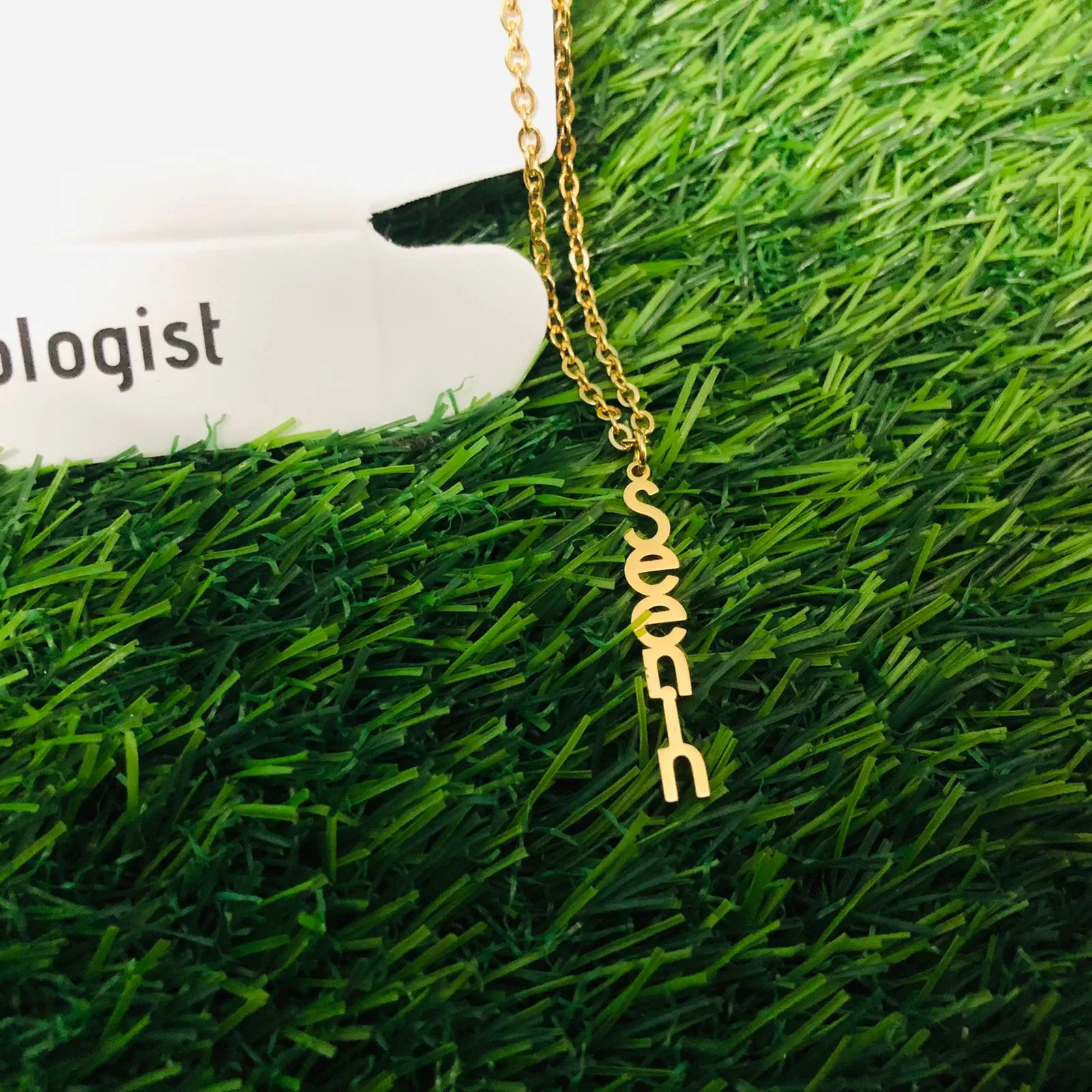 Customized Vertical Name Neclace Giftaecologist