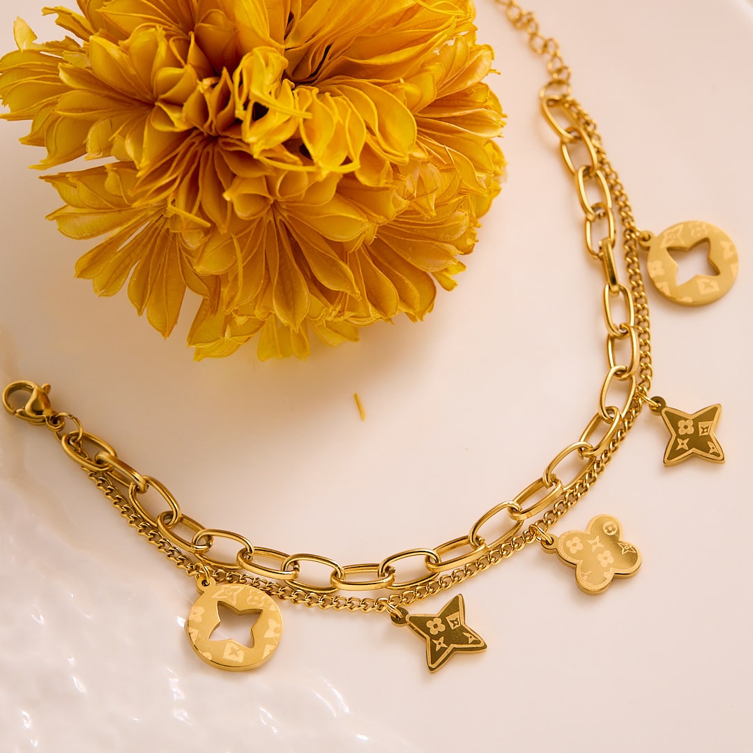 Alternative view of LxV Bracelet Giftaecologist