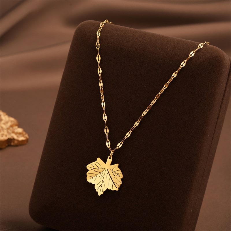 Leaf 5 Necklace Giftaecologist - Image 2