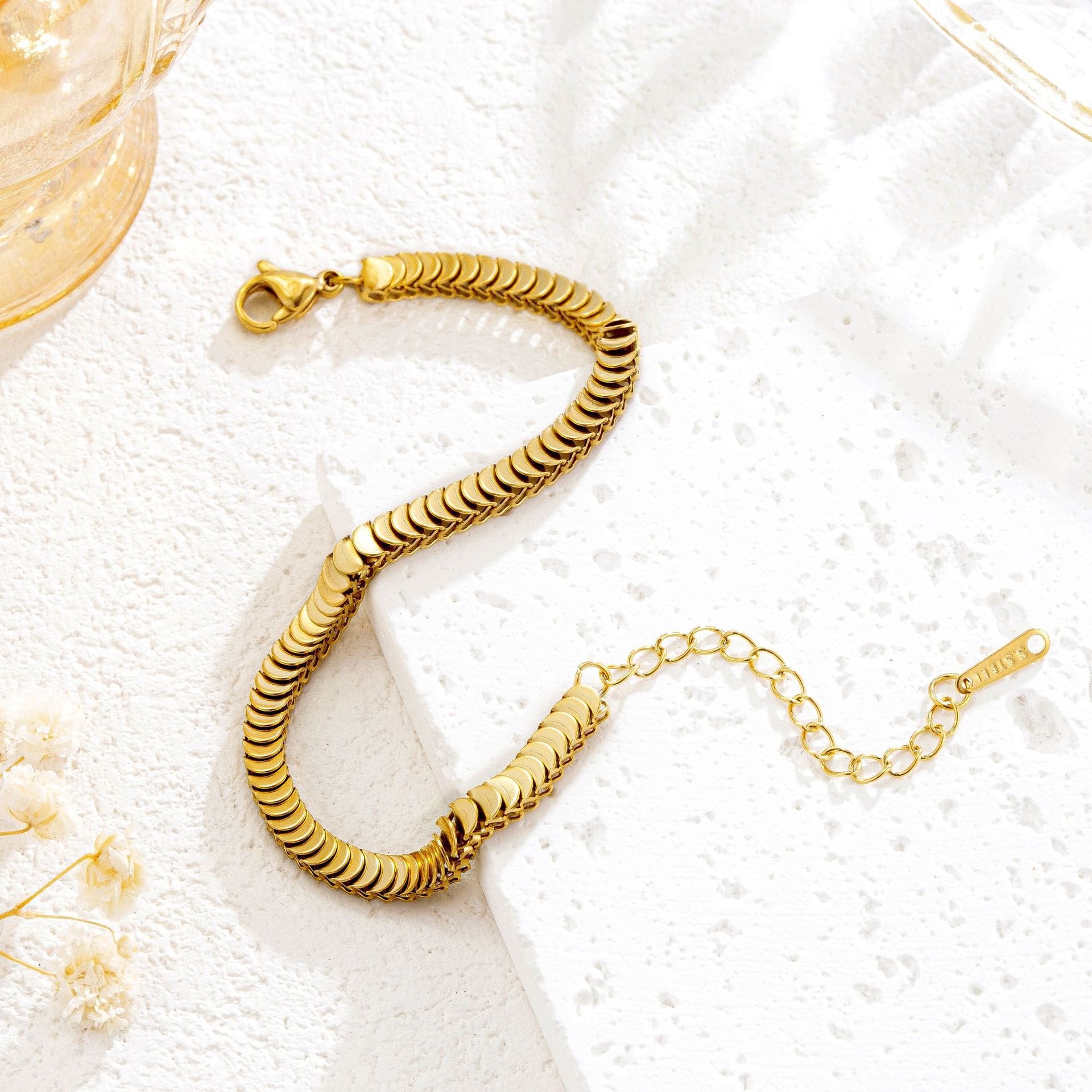 Arrow 2 Bracelet Giftaecologist