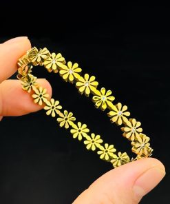 Daisy Bracelet Pro Giftaecologist