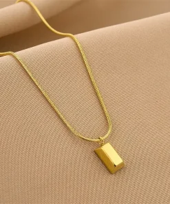 Gold Bar Necklace Giftaecologist