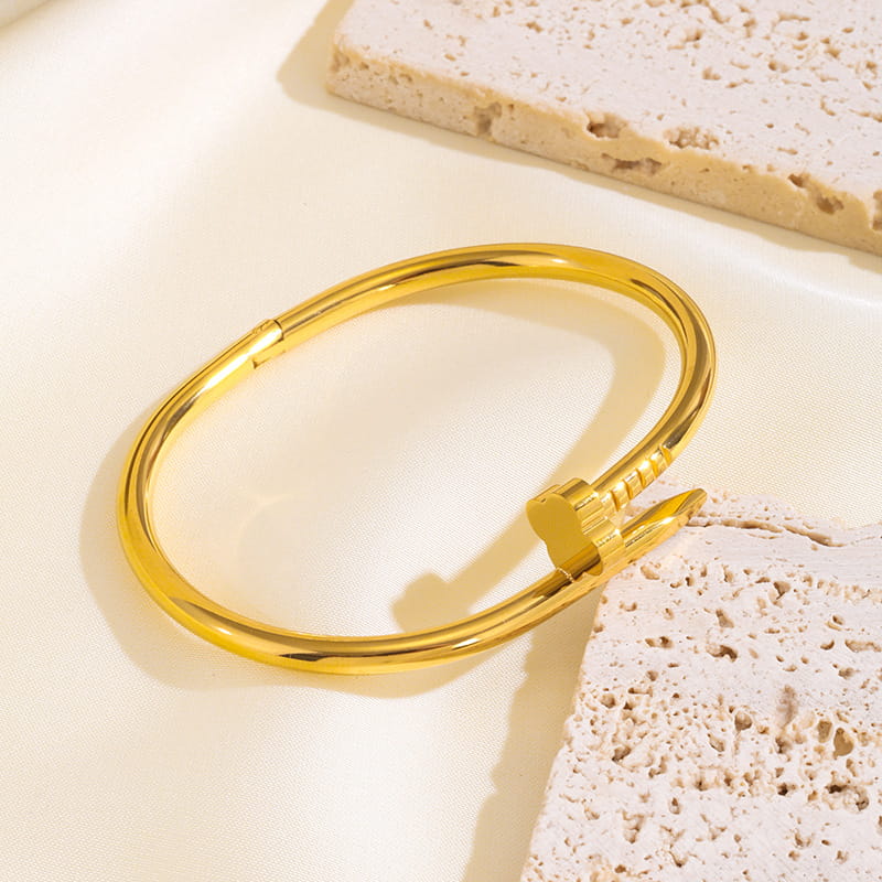 Nail Bangle