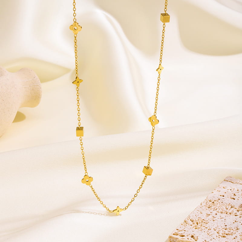 LxV 3 Necklace Giftaecologist