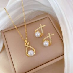 Alternative view of Wing Stone Necklace Giftaecologist