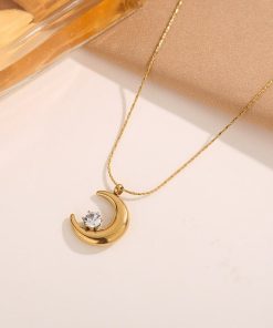 Moon Stone Necklace Giftaecologist