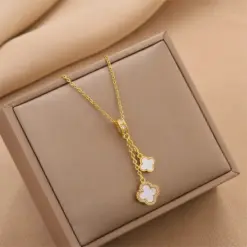 Alternative view of Dice Tail Necklace Giftaecologist