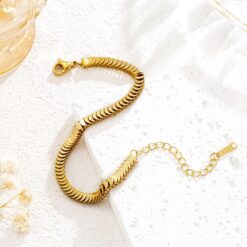 Arrow 2 Bracelet Giftaecologist