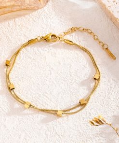 Alternative view of Bar Bracelet Giftaecologist