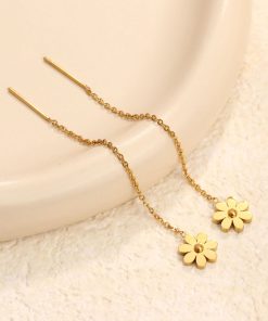 Daisy 2 Earrings Giftaecologist