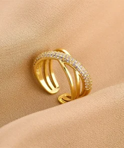 Alternative view of Overlap Ring Giftaecologist