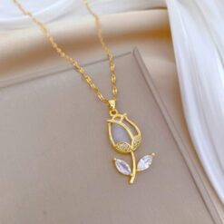 Rose 2 Necklace Giftaecologist