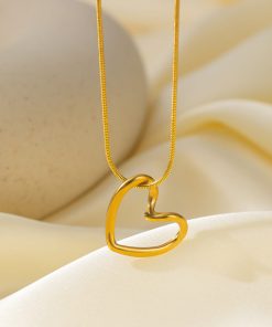 Heart 3 Necklace Giftaecologist
