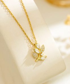 Leaf 9 Necklace