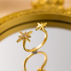 Alternative view of Star Couple Ring Giftaecologist