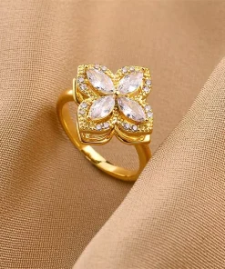 Alternative view of Flower Ring Giftaecologist